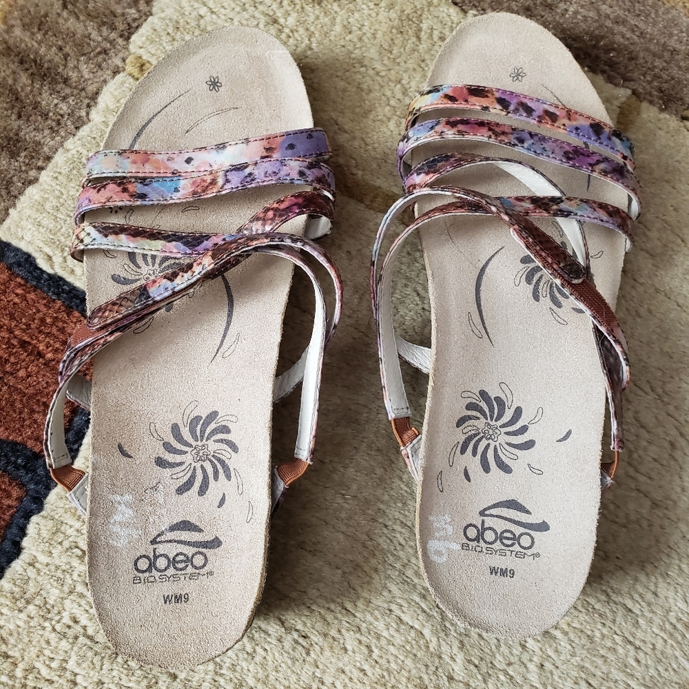 Womens sz 9 abeo sandals